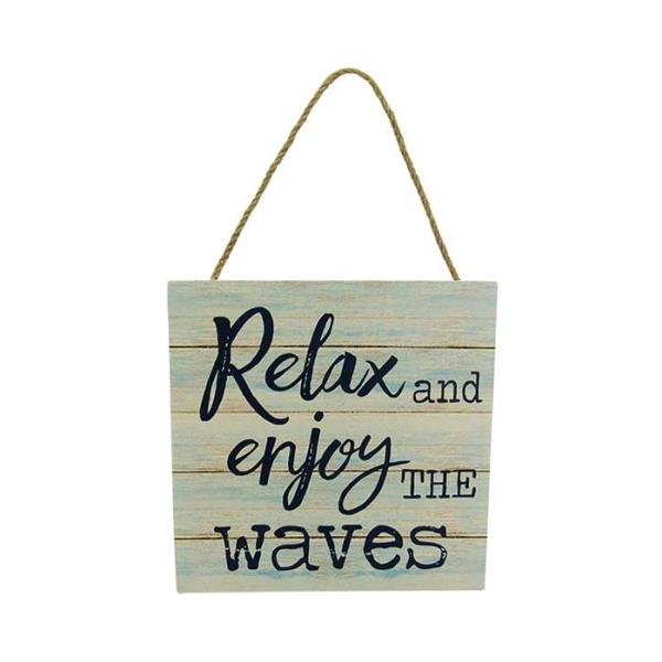 Wooden beach sign with rope hanger, 15x15 cm, promoting relaxation and coastal decor for beach lovers.