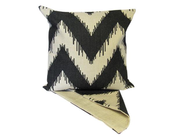 Stylish ZigZag Black cushion cover in premium fabric, 44cm x 44cm, featuring easy-access zip for convenience.