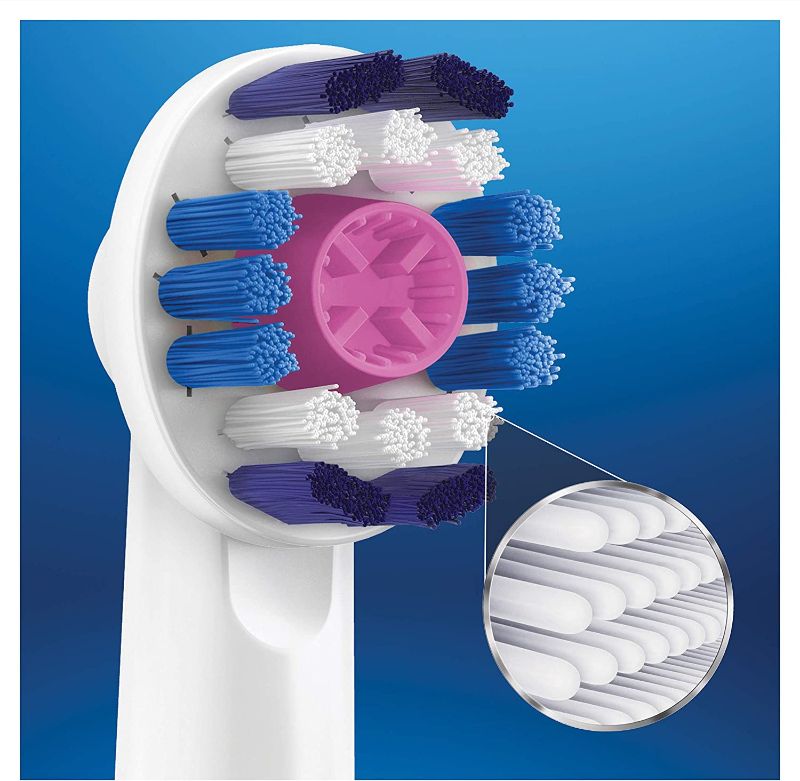 Oral-B 3D WHITENING replacement toothbrush heads (3pk) with polishing cup, interdental tips, and indicator bristles for effective cleaning.