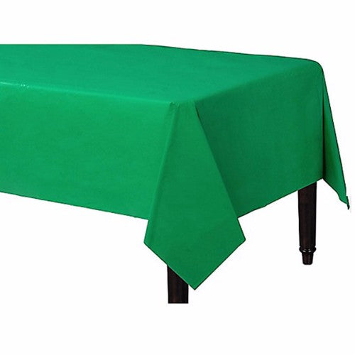 Festive green plastic tablecover, 137cm x 274cm, ideal for parties, easy to clean, and perfect for indoor and outdoor use.