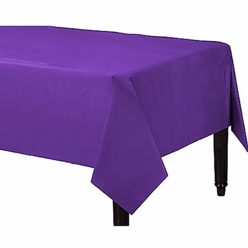 Vibrant purple rectangular plastic tablecover, 137cm x 274cm, ideal for protecting tables at any event.