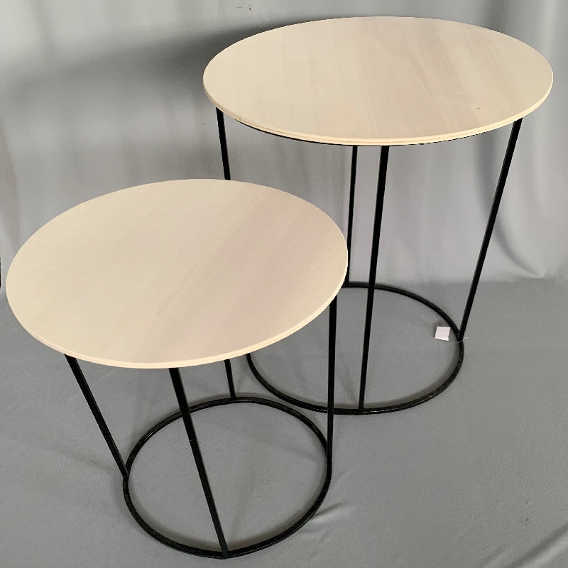 Set of 2 elegant oval tables in 55cm and 65cm, perfect for any room, featuring a chic design and easy-to-clean surfaces.