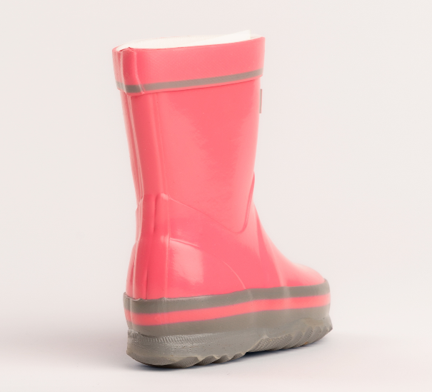 Lightweight pink gumboots for kids, size 6, featuring comfort foam, reinforced protection, and anti-microbial lining.