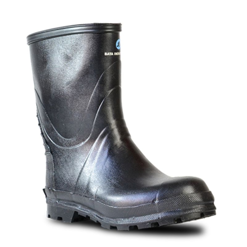 Durable black rubber gumboot with canvas lining, comfort insole, and slip-resistant sole for outdoor activities (UK 6).
