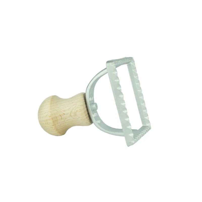 Square ravioli cutter (70x70mm) with beechwood handle and aluminum cutter for precise, uniform pasta shapes.