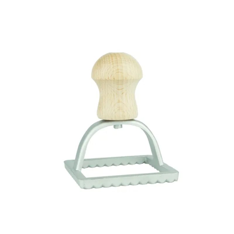 Square ravioli cutter (70x70mm) with a beechwood handle and aluminum blade, perfect for making homemade pasta pockets.