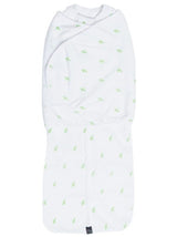 Adjustable green criss-cross baby swaddle made of 100% cotton for comfort, securing babies 7-14lbs during sleep.