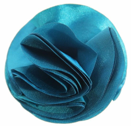 Elegant 8.5cm satin flower fascinator with layered petals, ideal for weddings and formal events. Versatile brooch or hat accessory.