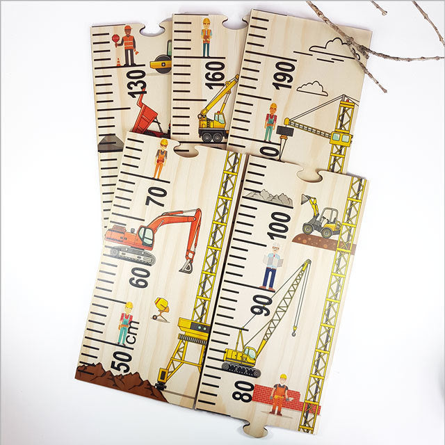 Growth chart ruler with a construction site theme, made of premium pine veneer, measuring 195cm for tracking children's growth.