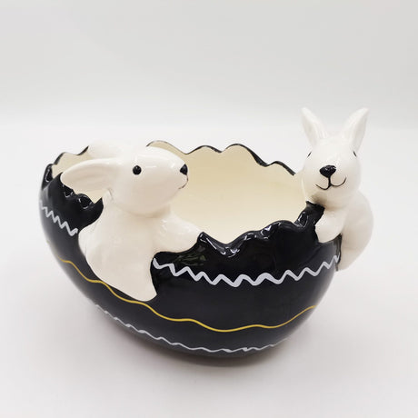 Charming Easter Deco Bowl, 17 x 11.7 x 11.5 cm, perfect for displaying treats or seasonal decor during festive gatherings.