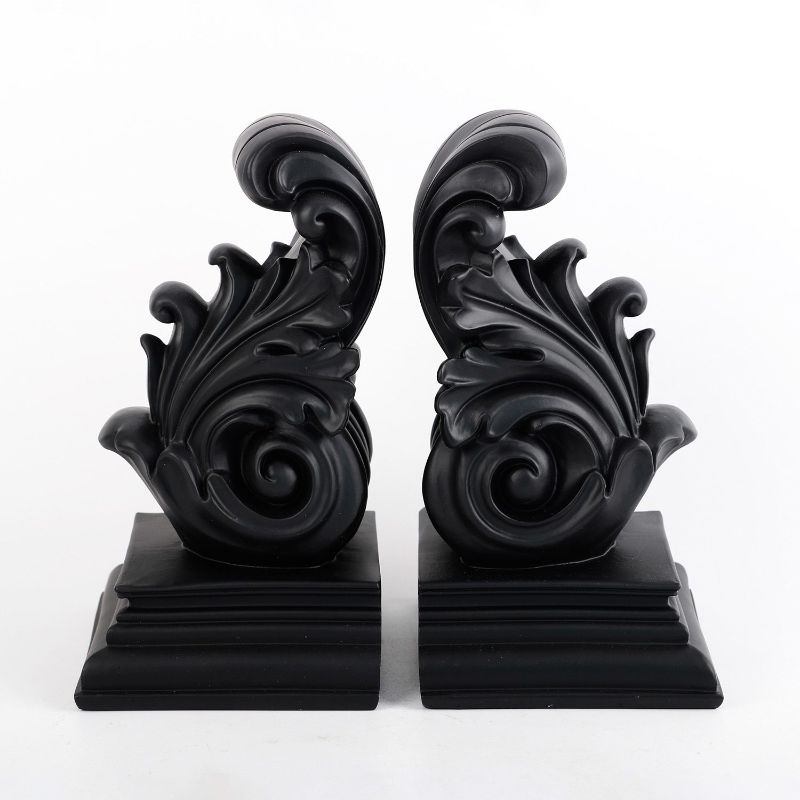 Elegant classical bookends crafted from high-quality materials, perfect for organizing and displaying books with style.