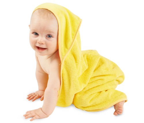 Yellow hooded towel for babies, made of soft cotton, providing warmth and comfort after baths, ideal for gifting.