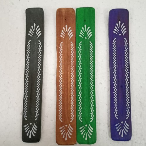 Set of 4 antique-colored incense holders, 25.40cm each, enhancing decor and creating a serene atmosphere.