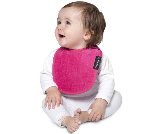 Cerise Infant Wonder Bib, crafted for newborns, featuring soft cotton, absorbent towelling, and a water-resistant backing.
