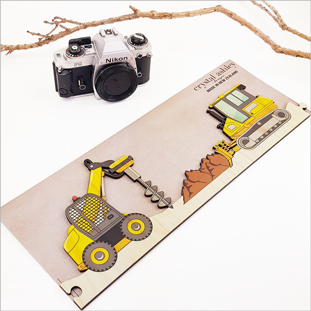 Wall art featuring a construction site design made from eco-friendly pine veneer with engaging puzzle piece aesthetics.