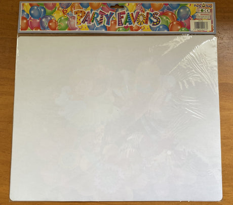 Set of 10 colorful paper placemats ideal for children's birthday parties and family gatherings, easy to clean and eco-friendly.