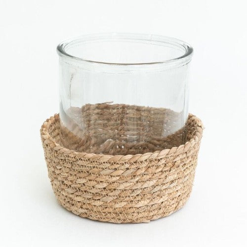 Medium straw candle holder, handcrafted, eco-friendly, 19 x 9 x 17cm, perfect for elevating home decor and ambiance.