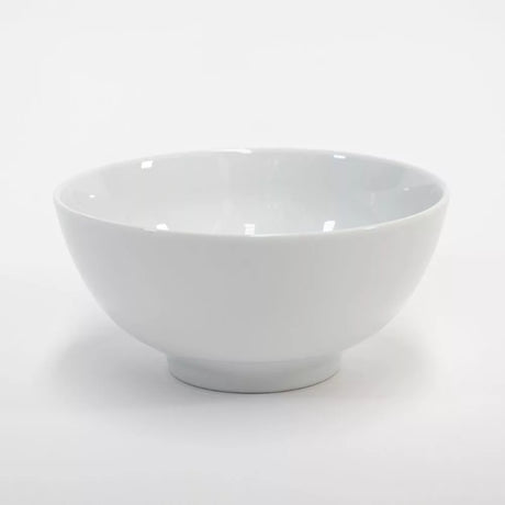 Elegant 190mm Royal Porcelain noodle bowl, perfect for serving ramen and pho with style and durability in dining settings.