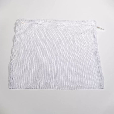 Durable white mesh laundry wash bag with zip, designed to protect delicate fabrics from snags and damage during washing.