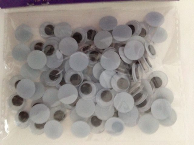 Craft moving eyes in black and white, 100 pieces, perfect for adding personality to crafts, dolls, and decorations.