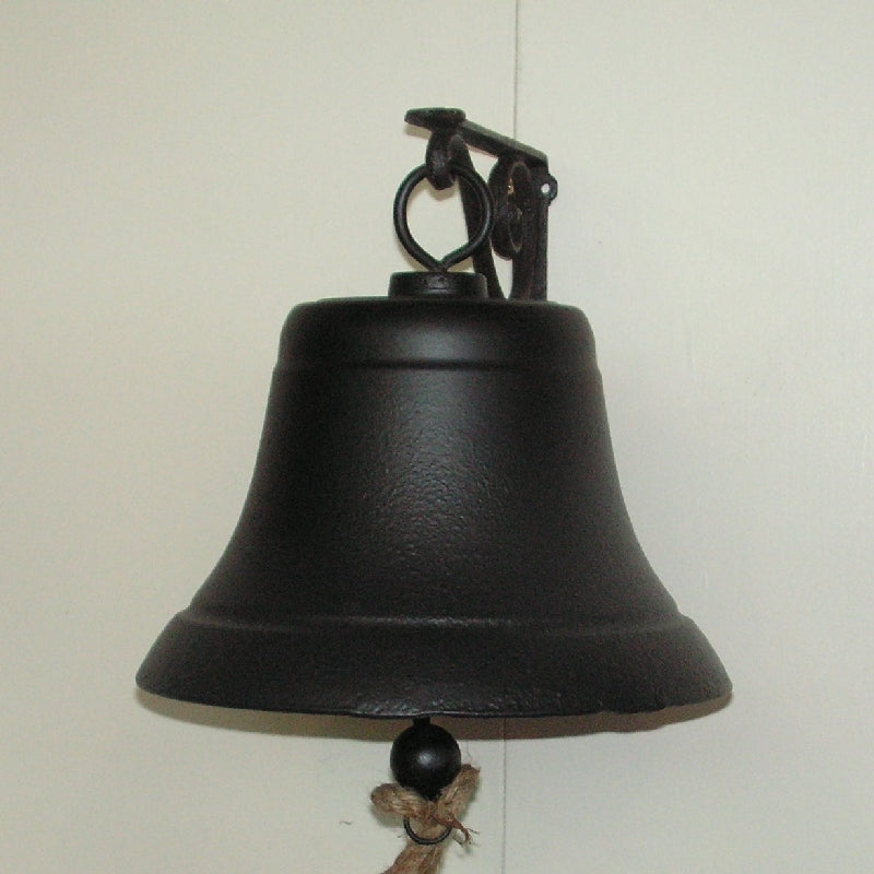 Vintage cast iron bell, 5kg and 25cm, ideal for home and garden, emits a rich sound, perfect for rustic decor and gatherings.