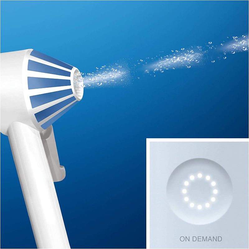 Advanced Braun Oral-B MDH20 Aquacare Irrigator with Oxyjet Technology for deep gum cleaning and customized water pressure.