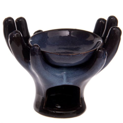 Ceramic oil burners with open hands design, 14cm tall, elegant for aromatherapy and home ambiance, set of 2 assorted.