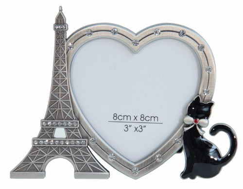 Eiffel Tower figurine with a cat and heart, crafted in pewter, perfect for home decor and cat lovers.