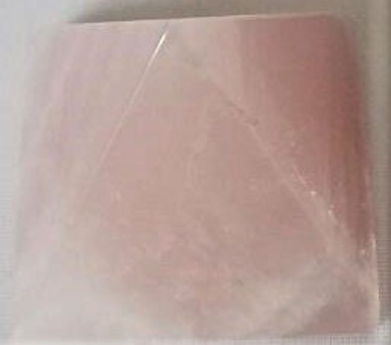 Gemstone - Rose Quartz Pyramid (3cm)
