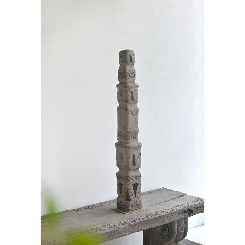 Stunning 850mm tall garden totem with aged grey finish and carved figures, perfect for enhancing outdoor spaces.