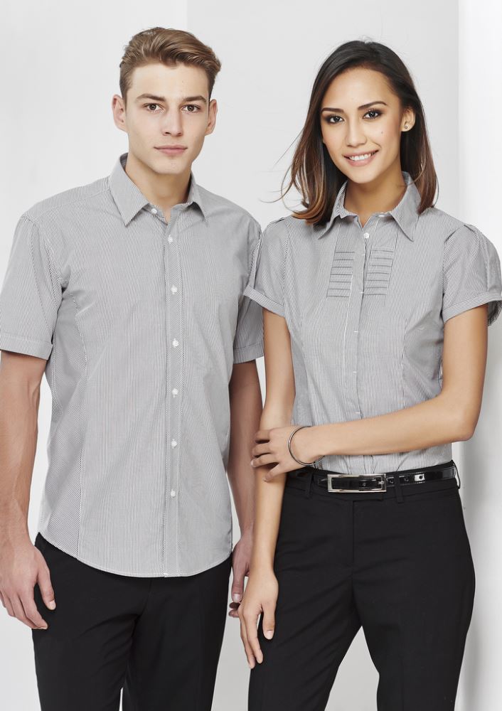 Ladies Berlin Short Sleeve Shirt in blue stripe, size 20; stylish, comfortable, wrinkle-free with concealed buttons.