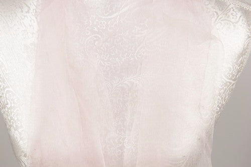 Fine 100% silk wrap in baby pink, 180cm x 70cm with 10cm tassel, perfect for stylish layering and all-season wear.