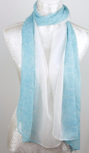 Elegant AQUA scarf with white edge, made of 100% polyester, versatile 180 x 45cm for multiple stylish looks.