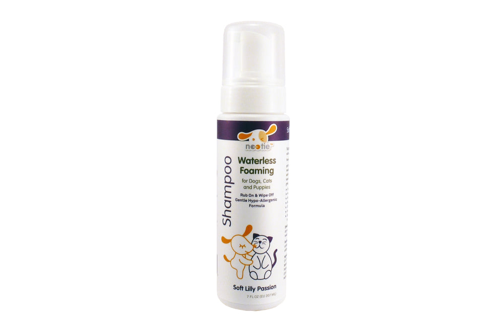 Nootie Waterless Shampoo in Soft Lilly Passion for pets, 207mL; a gentle, soap-free formula for easy cleaning and fresh scent.