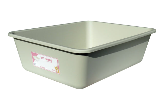 Extra large beige cat litter tray (57x43x17cm) with high sides and low entry, ideal for multiple cats and easy cleaning.