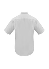 Men's 3XL white Oasis short sleeve shirt with standard collar, jet chest pocket, and curved hem for versatile styling.