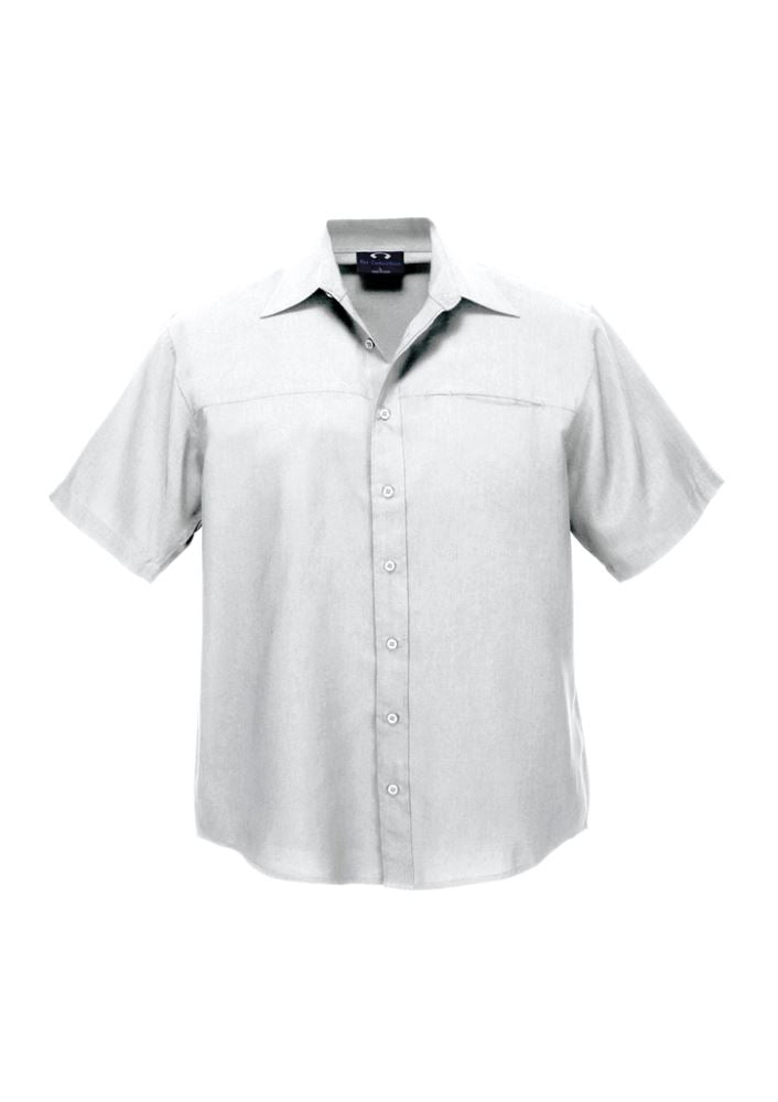 Men's white short sleeve shirt with standard collar, chest pocket, curved hem, made from breathable polyester.