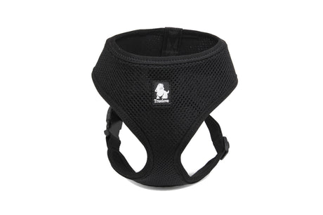 Lightweight black soft mesh dog harness for large dogs, ensuring comfort, security, and breathability during outdoor activities.