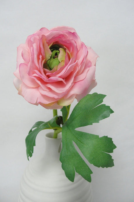 Pink silk Ranunculus pick measuring 28cm, featuring lifelike petals, perfect for elegant floral arrangements and decor.