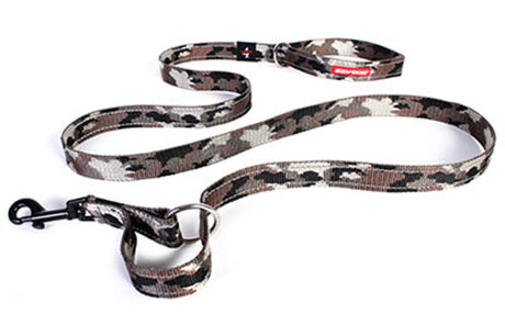 Ezy Dog Vario Leash Standard in Camo: versatile 4-in-1 leash with soft touch webbing and reflective stitching for safety.