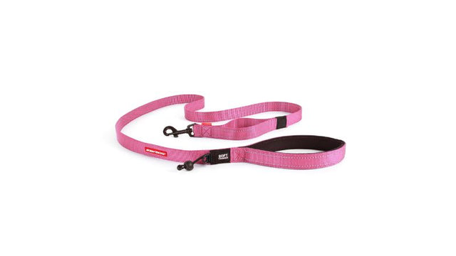 Pink ED Leash Soft Trainer 25mm: a comfortable, durable dog leash with reflective trim and a traffic handle for optimal control.