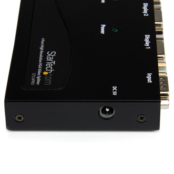 4 Port High Resolution VGA Video Splitter dividing VGA signals for four outputs, supports 2048x1536@80Hz, extends signals up to 210 feet.