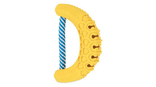 Durable JW Banana Chew-ee dental toy for dogs, featuring deep cleaning pockets and textured patterns for plaque removal.