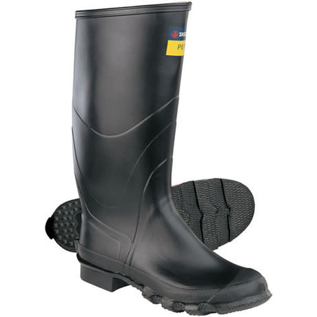 Perth Men's Size 4 gumboots with cleated sole, cushioned innersole, and durable construction for outdoor comfort.