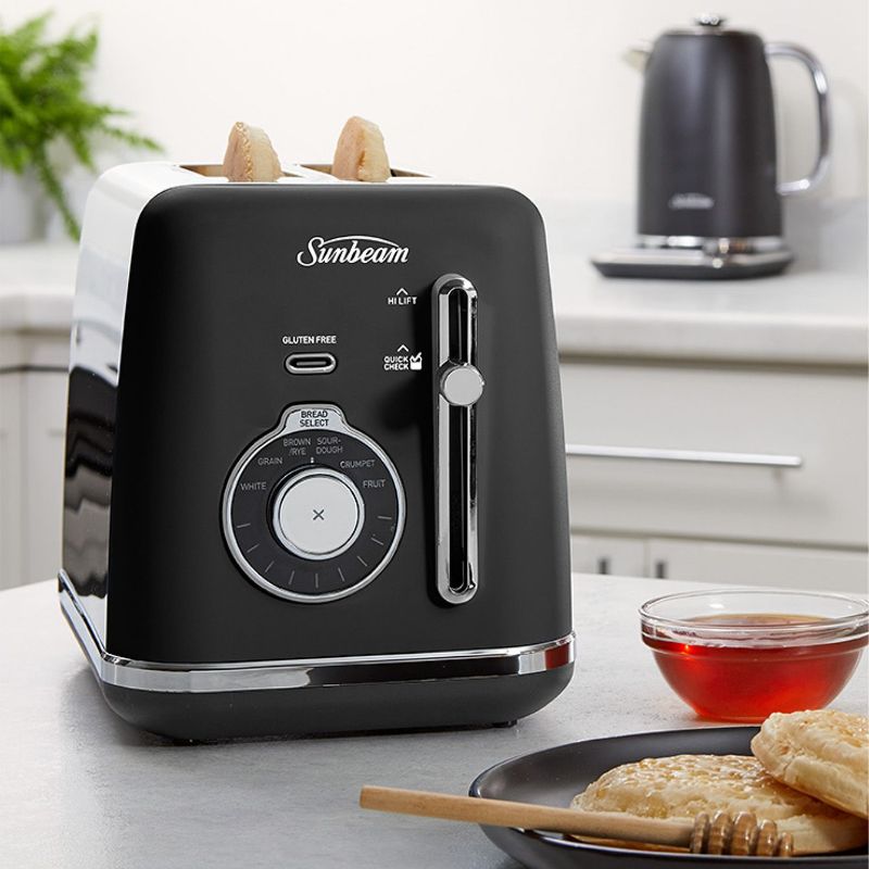 Sunbeam ALINEA SELECT 2 Slice Toaster in black, featuring adjustable settings for 6 types of bread and 9 browning levels.