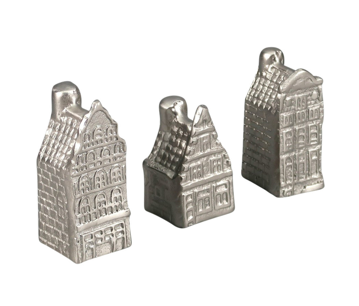 Elegant aluminium silver house sculpture, 40x40x100 cm, perfect modern decor accent for any stylish space.