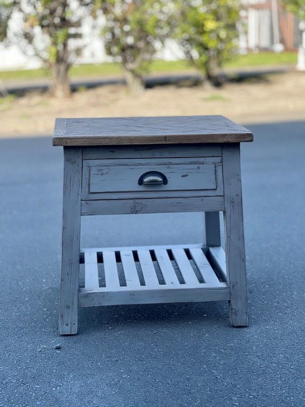 Side Table - Grey W/Parquet Natural Oak Top (55.5cm)