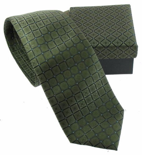 Luxurious 100% silk tie in a premium gift box, perfect for formal occasions and stylish gifts.