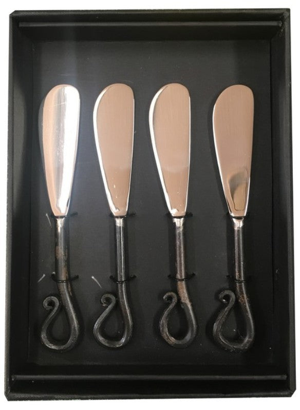 Horn Spreader 4 Piece Set in nickel finish, showcasing elegant design, sturdy stainless steel, perfect for serving and spreading.