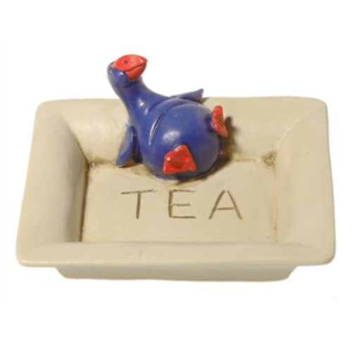 Whimsical Pukeko teabag holder features high-quality design to keep used teabags tidy and adds charm to tea time.